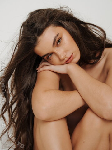 Aninagrs nude photo 16