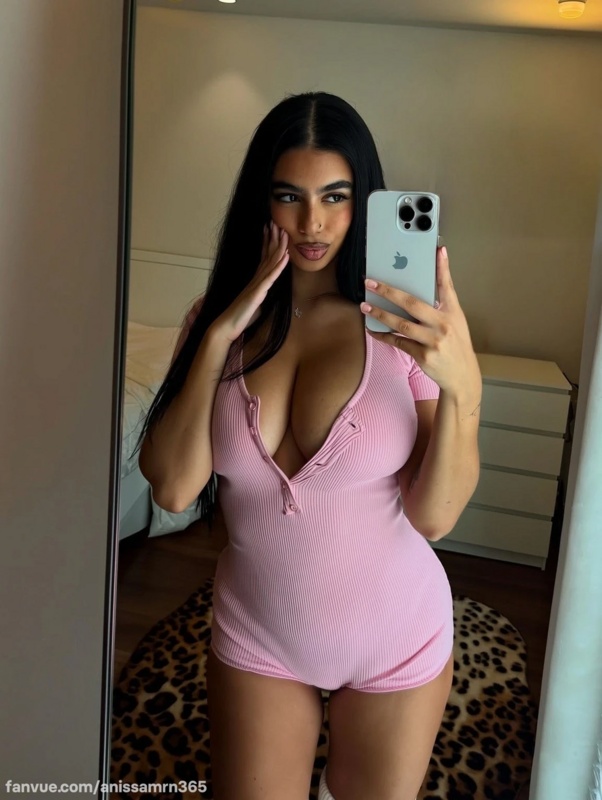 anissa.moroni nude photo 23