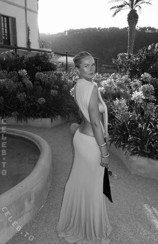 anjaawe nude photo 28