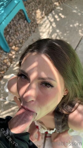 Anna Blossom nude photo 10