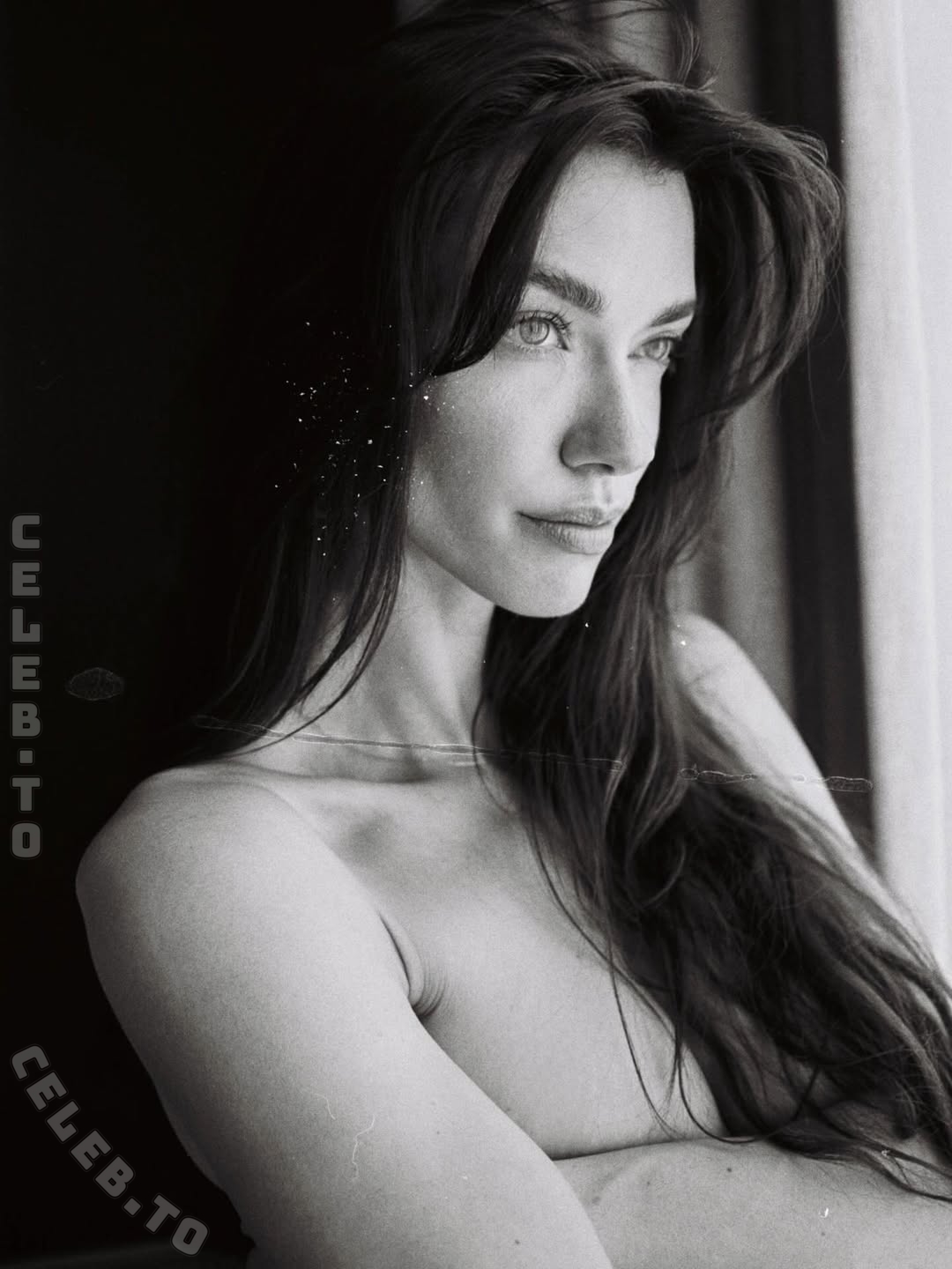 Anna-Christina Schwartz nude photo 3