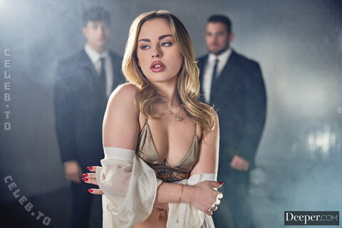 Anna Claire Clouds nude photo 64