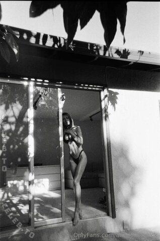 Anna Dubowick nude photo 65