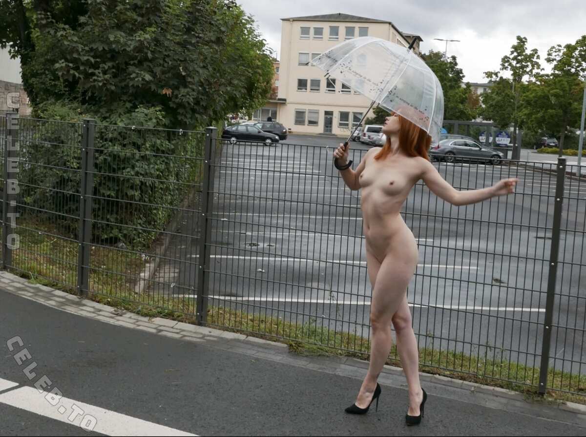 Anna Grabowska nude photo 5