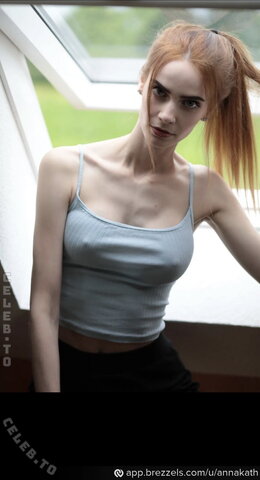 Anna Janssen nude photo 11