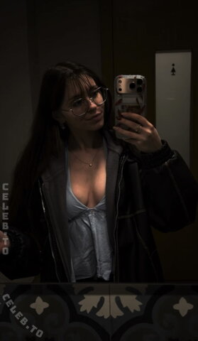 Anna Kauer nude photo 27