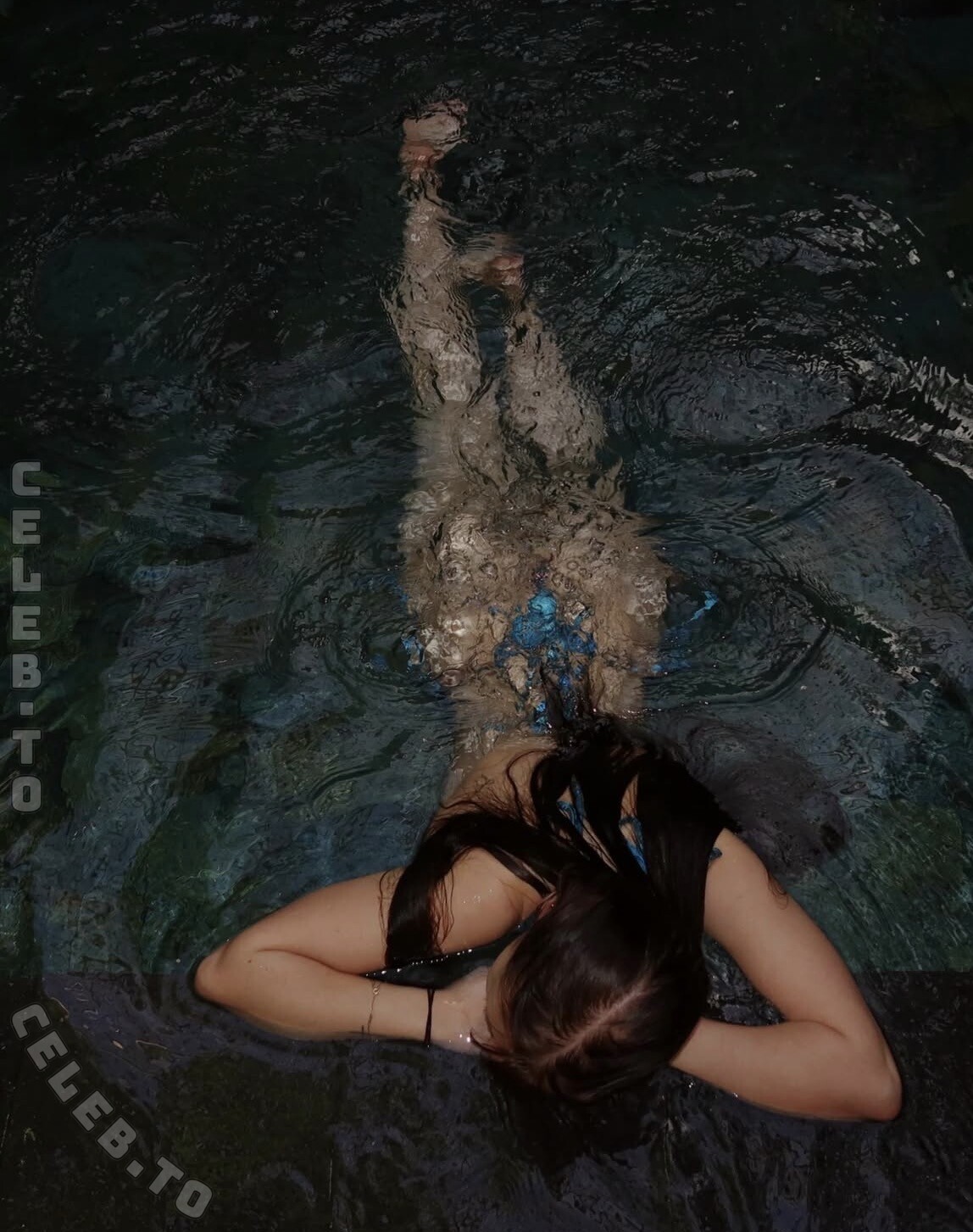 Anna Kauer nude photo 1