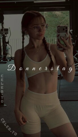 Anna Kauer – Instagram story in a nice tight gym outfit