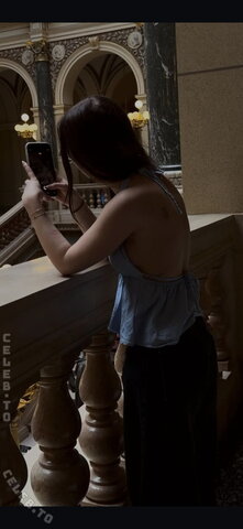 Anna Kauer nude photo 8