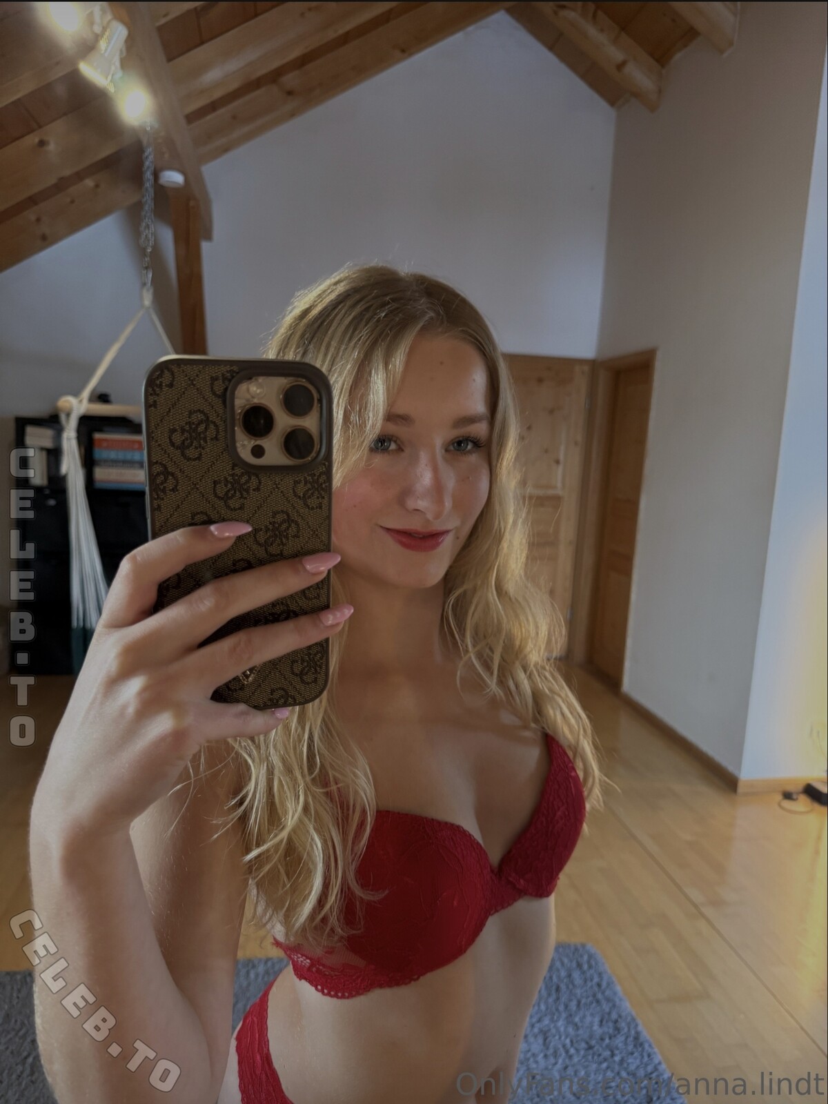 Anna lindt nude photo 2