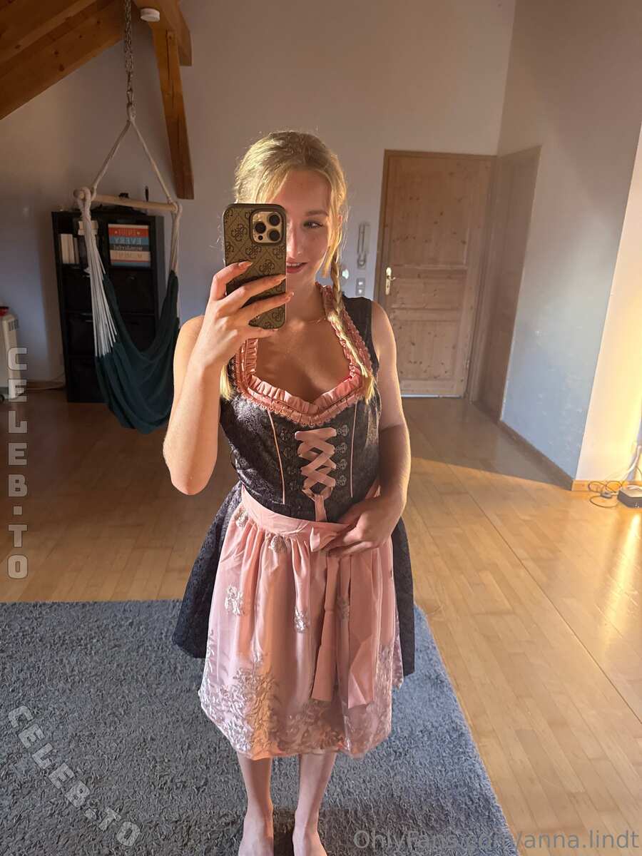 Anna lindt nude photo 10