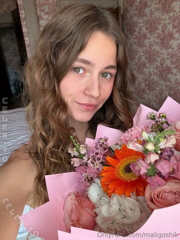 Anna Maligoshika nude photo 296