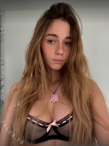 Anna Maligoshika nude photo 57