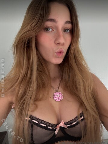 Anna Maligoshika nude photo 54