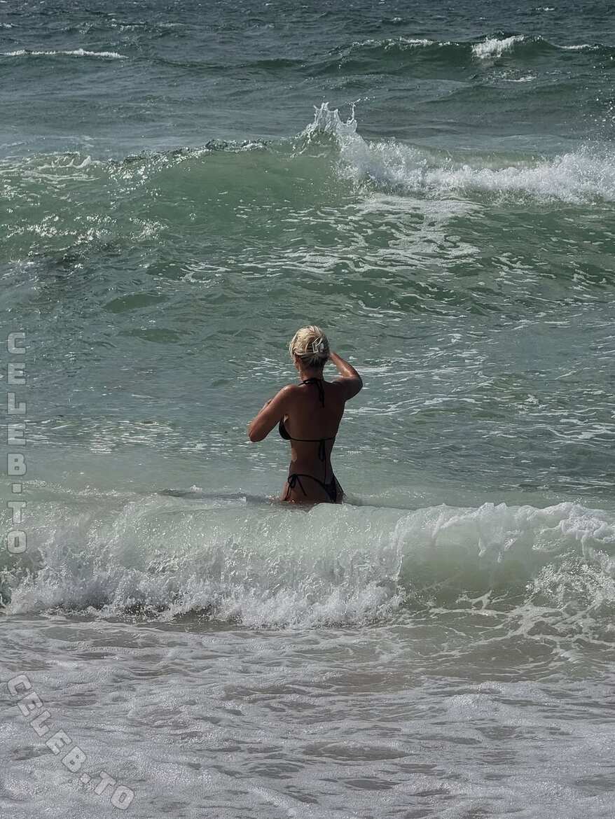 Anna Maria Schimanski nude photo 1