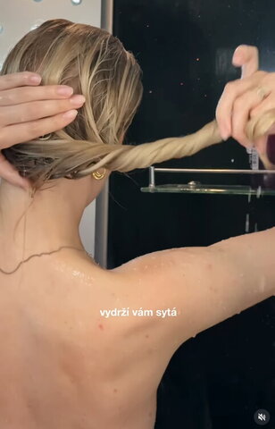 Anna Marie Veselá nude photo 7