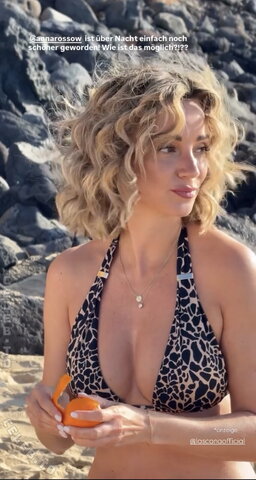 Anna Rossow nude photo 18