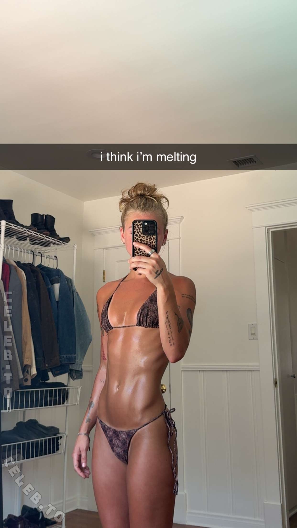 Anna Shumate nude photo 1