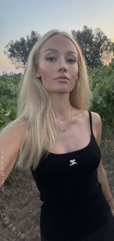 Annaauroraegger nude photo 10