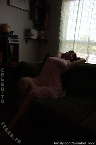 Annabel red nude photo 41