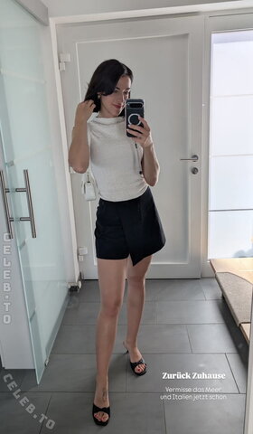 Anna.colorful.fashion – hot milf