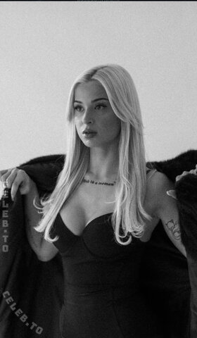 annalena.lottner nude photo 2