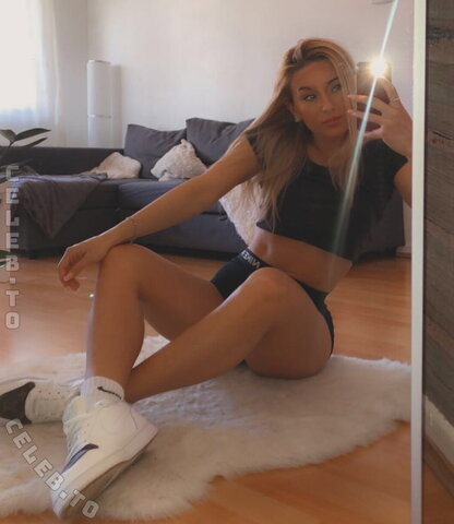 Annamhfm Sexy (3 photos)