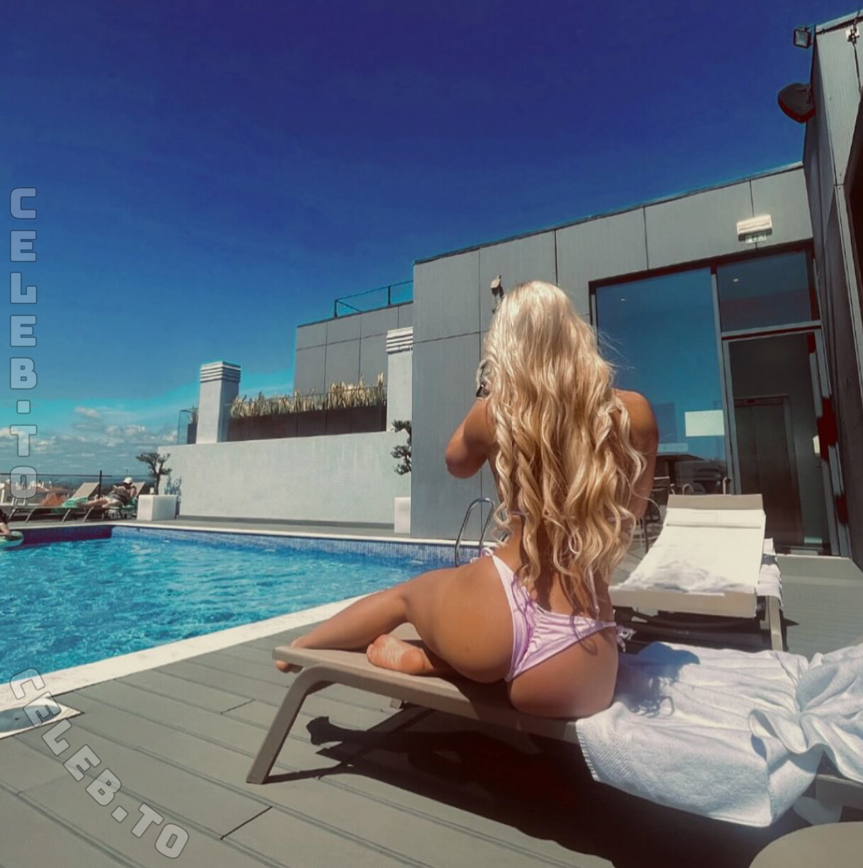 Annamhfm nude photo 3