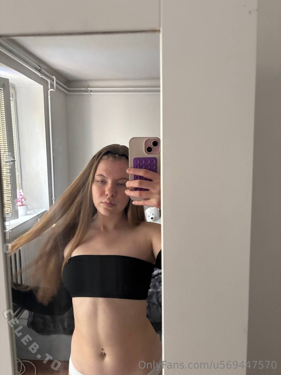 anna.muller nude photo 1
