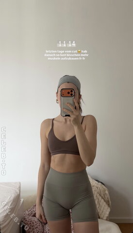 annaneubrt nude photo 5
