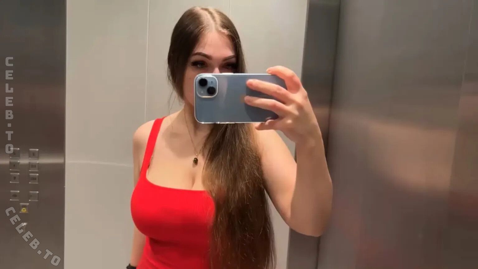 Anna.plnr nude photo 2