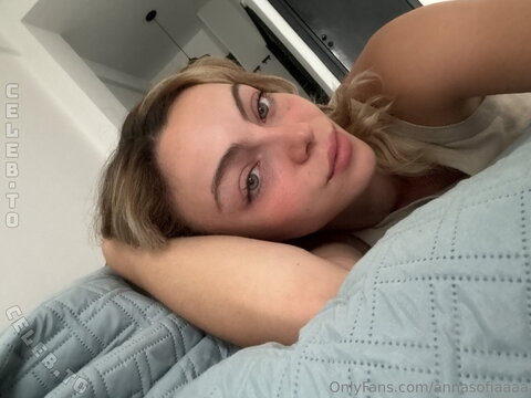 annasofiaaaa nude photo 16