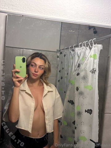 annasofiaaaa nude photo 15