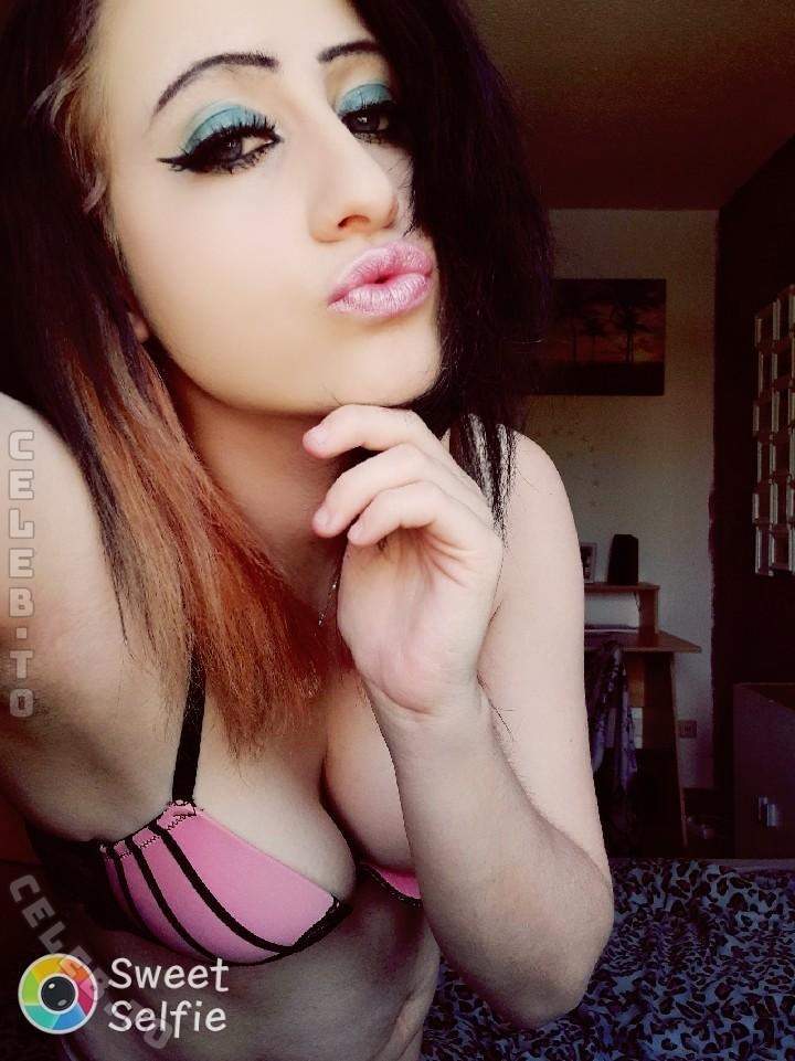 Anne Hot-Girl nude photo 1