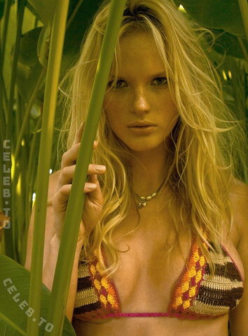 Anne Vyalitsyna nude photo 69
