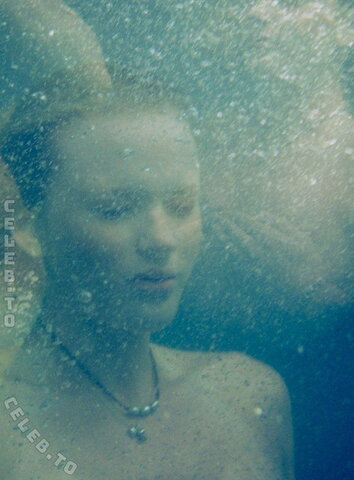 Anne Vyalitsyna nude photo 67