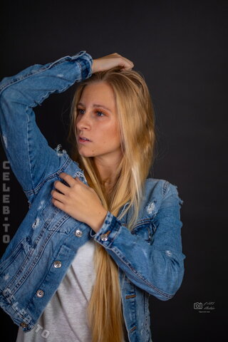 Annesophie Linn nude photo 23