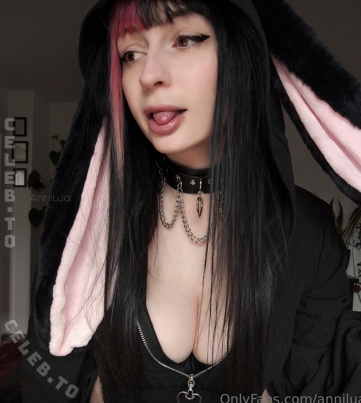 Anni Lua nude photo 5