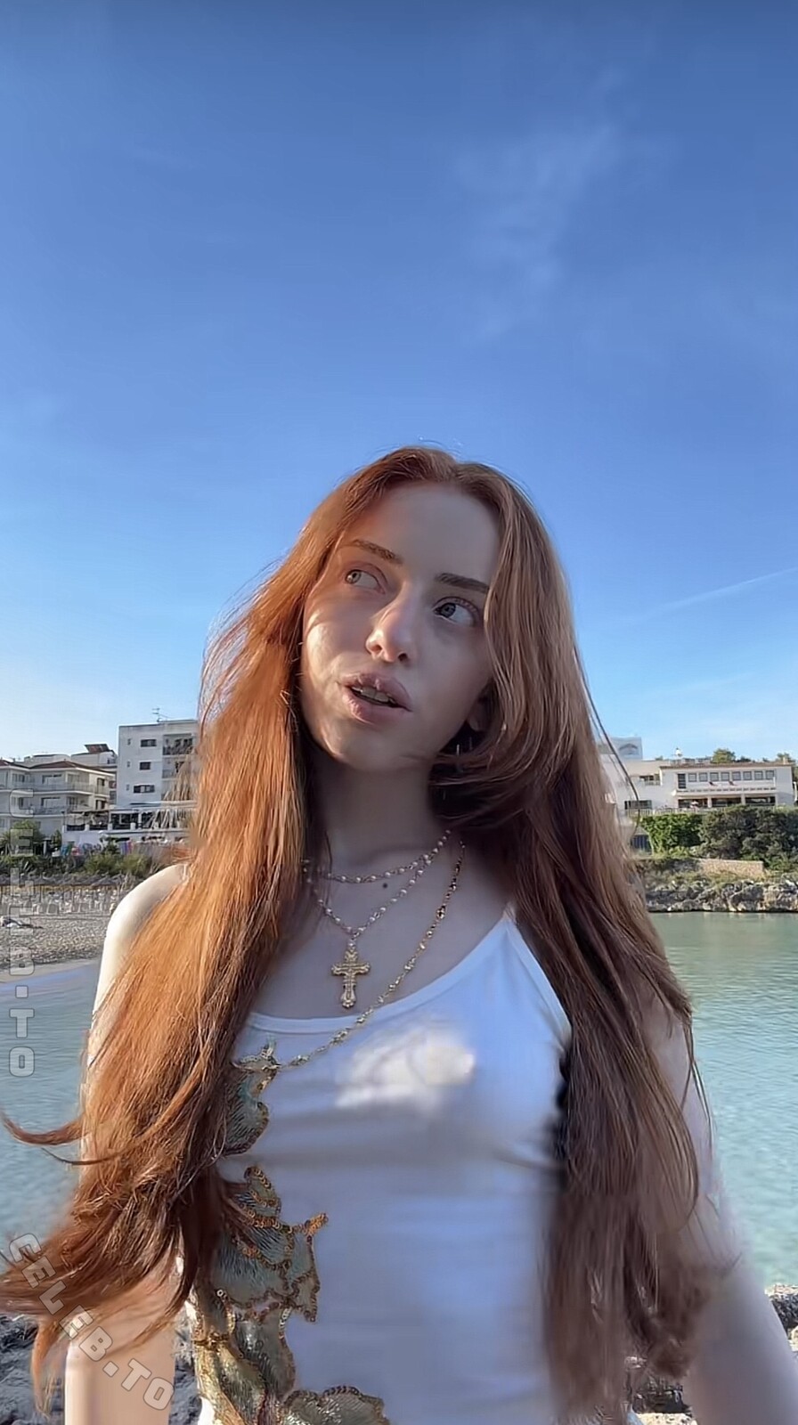Annika.eks nude photo 2