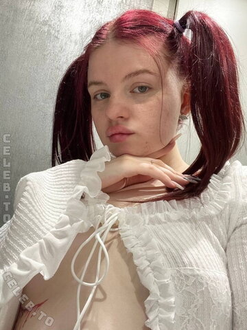 anni.vibe nude photo 17