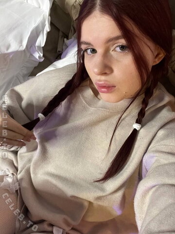 anni.vibe nude photo 25