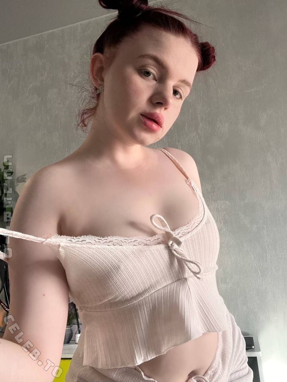 anni.vibe nude photo 3