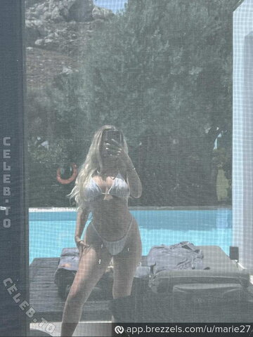 Annmariedtz nude photo 9