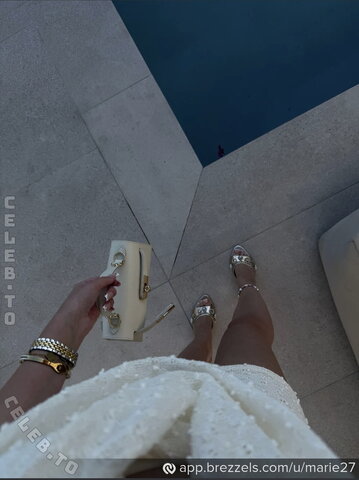 Annmariedtz nude photo 21