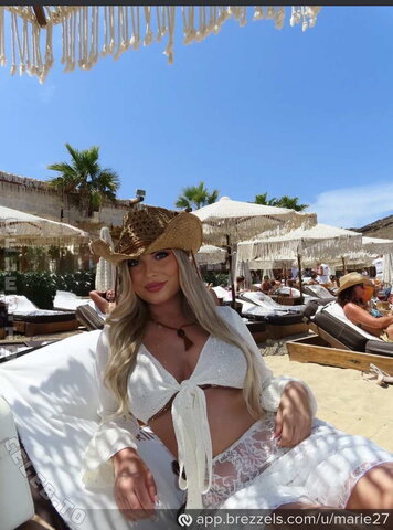 Annmariedtz New (16 photos)