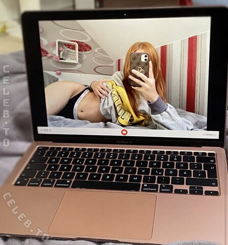 Annvlkt nude photo 2