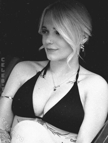 Anny_vans Sexy (2 photos)