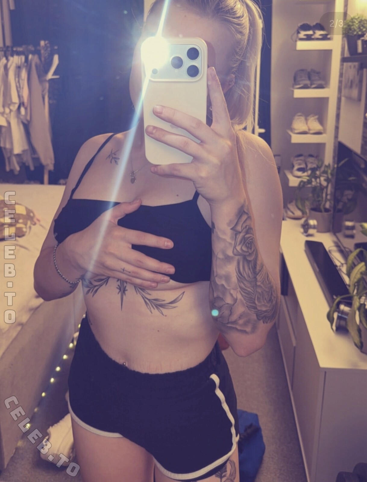 Anny_vans nude photo 3