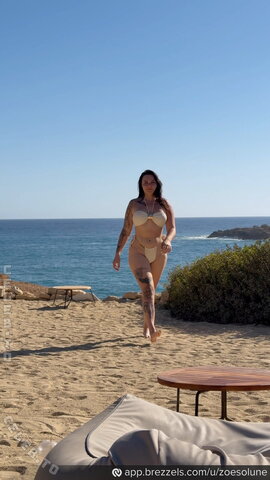 Anonoobmous – Short intro video from her (once again) new account.