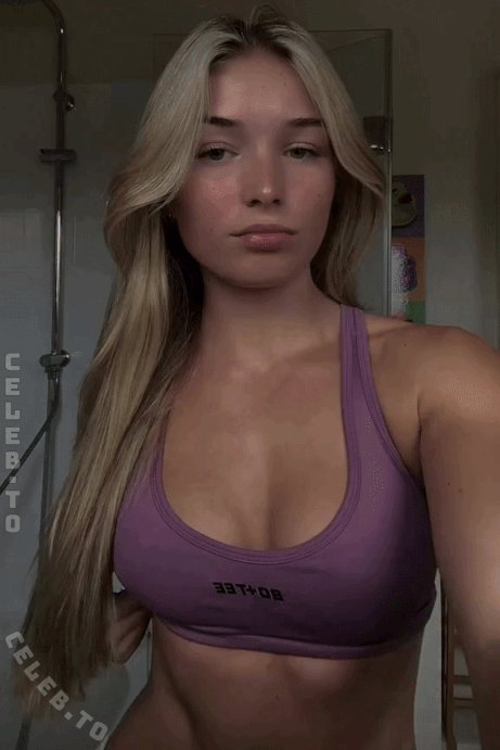 anoukifit nude photo 3